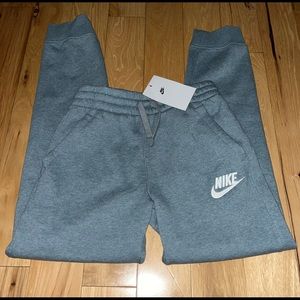 Boys Nike sweatpants